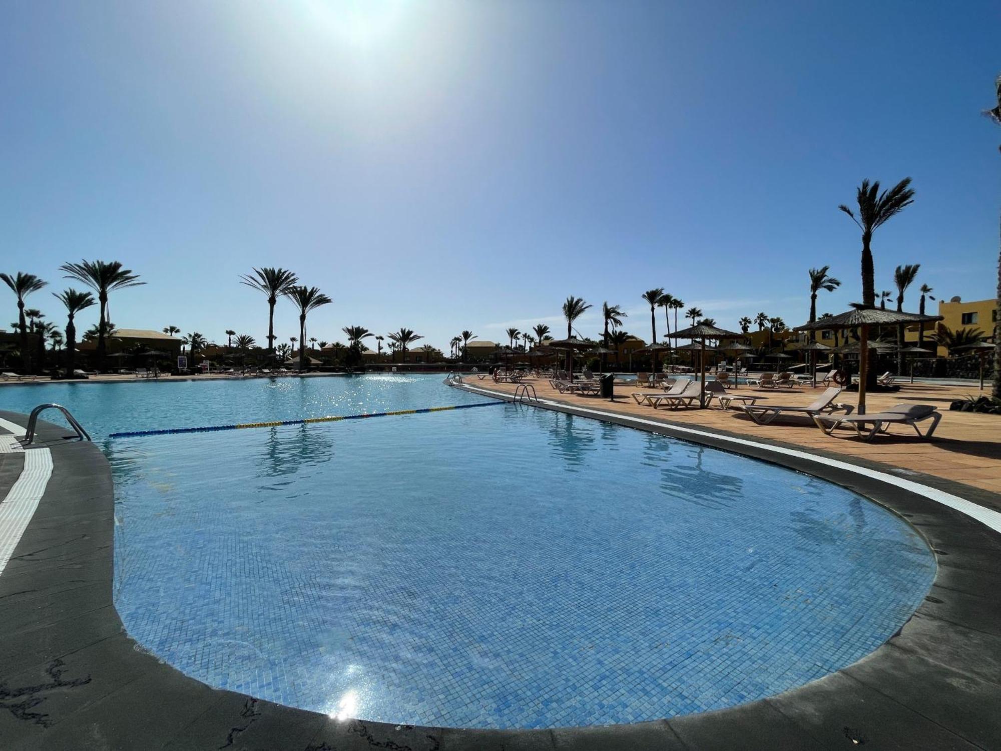 Appartement B-Rent Casa Angela Pool View à Corralejo Extérieur photo