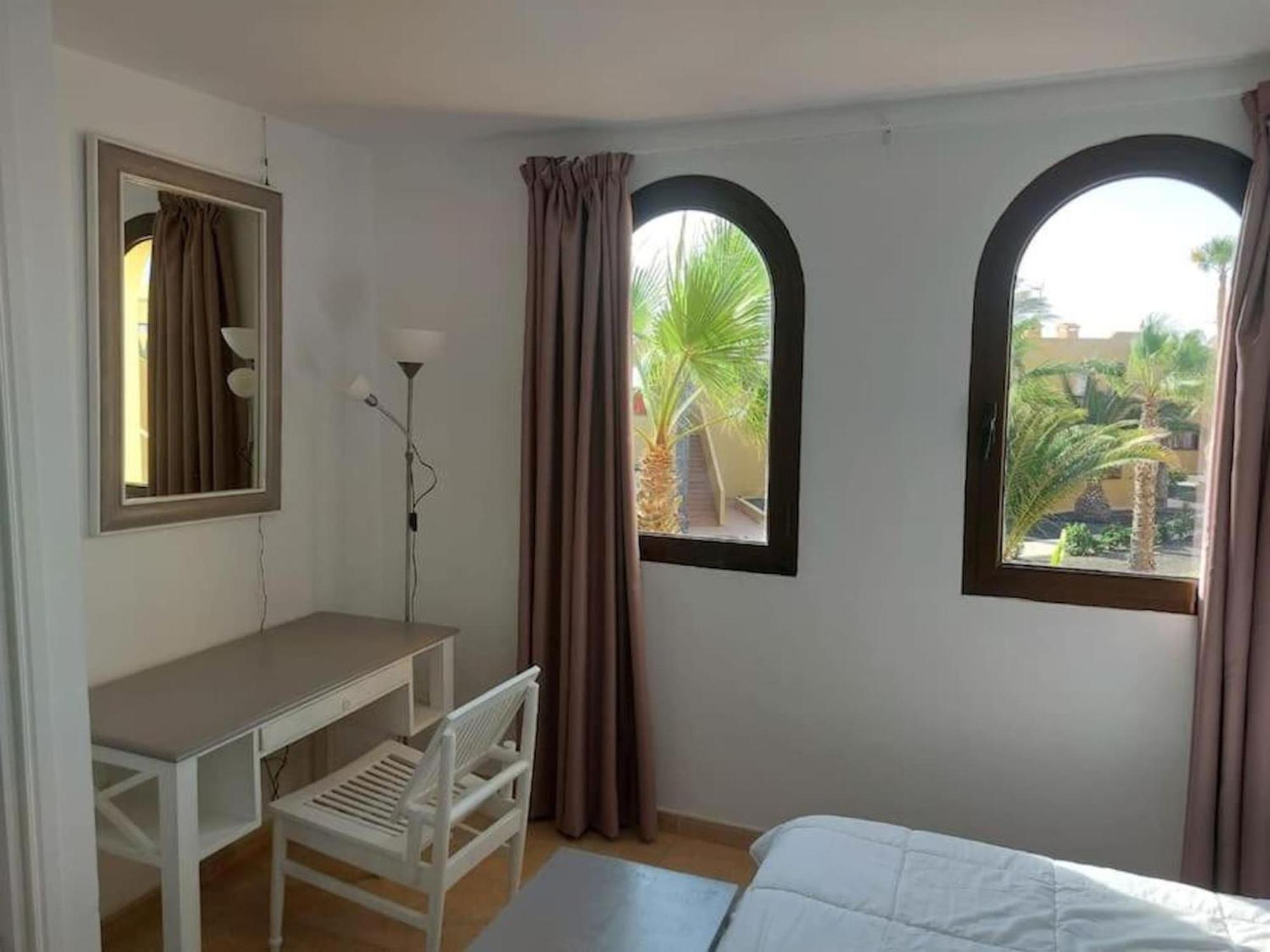 Appartement B-Rent Casa Angela Pool View à Corralejo Extérieur photo