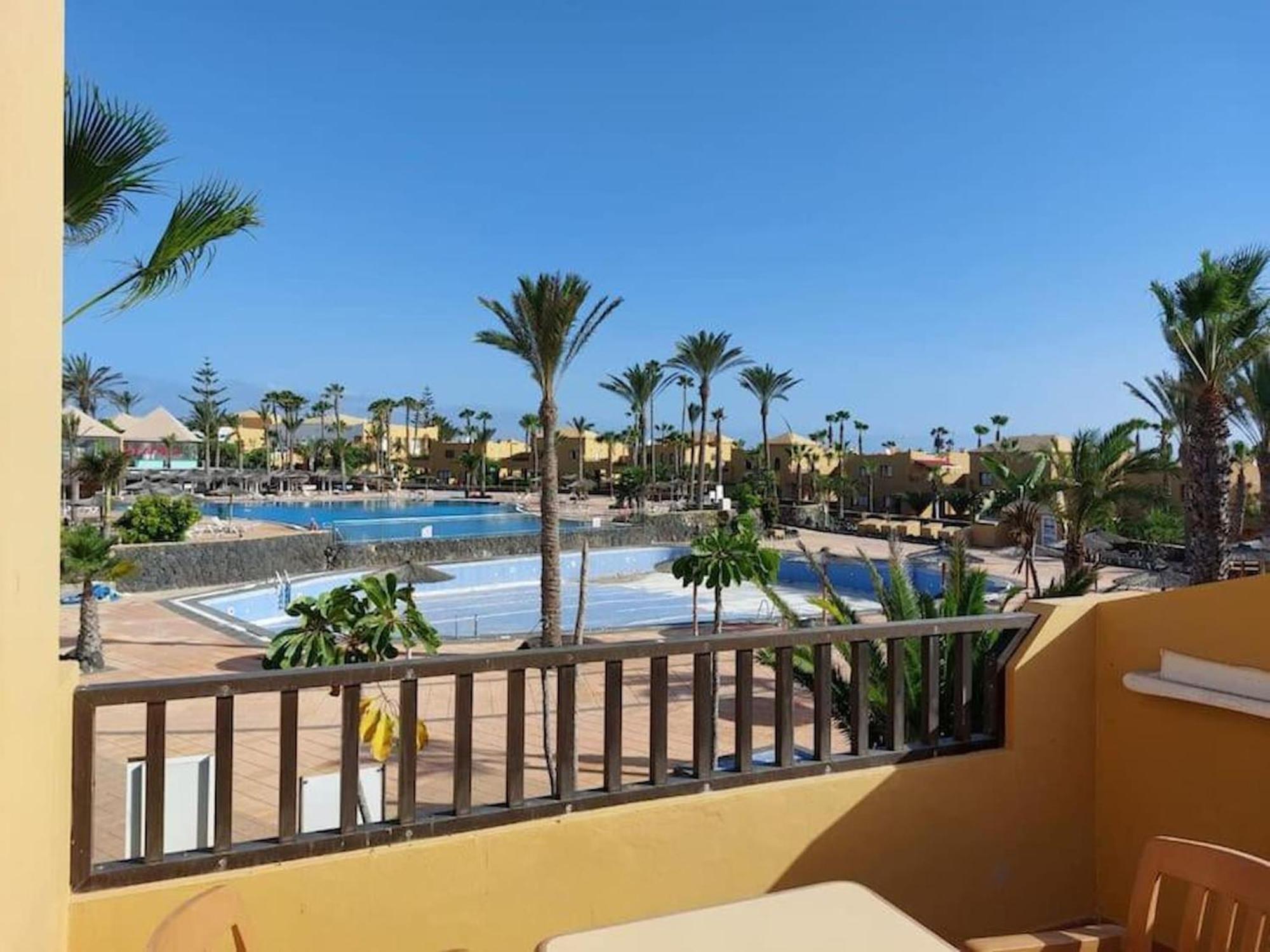 Appartement B-Rent Casa Angela Pool View à Corralejo Extérieur photo