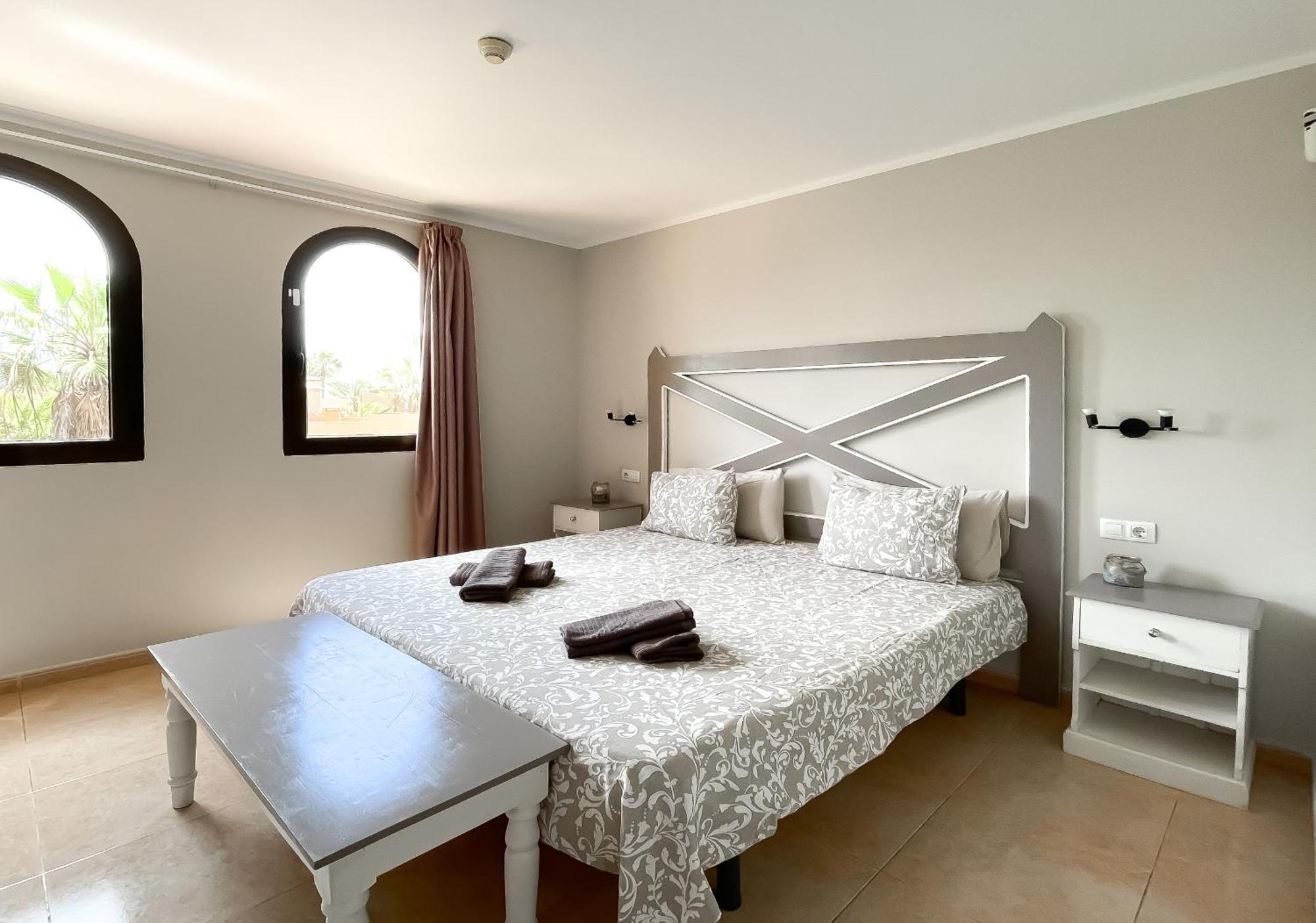 Appartement B-Rent Casa Angela Pool View à Corralejo Extérieur photo
